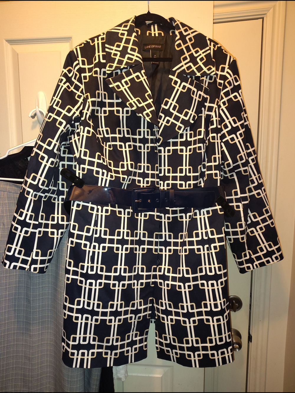 Lane Bryant Black & White Geometric Belted Trench